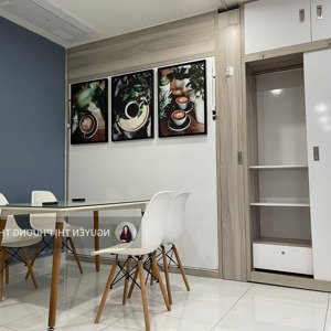 bán căn hộ cao cấp dqua tầng 22 - đã có sổ - view chợ đầm + xéo biển