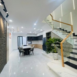 bán biệt thự mỹ gia, 7,55 tỷ, 100m2, 4pn, 4wc đẹp, nhiều tiện ích