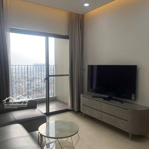 cho thuê căn hộ 1 phòng ngủ có ban công tầng 28 full nội thất