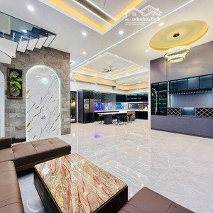 biệt thự 260m2, full nội thất, hồ bơi, thang máy xịn. chỉ 23tỷ680tl. đường thống nhất, gò vấp.