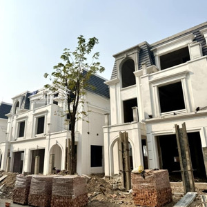 sở hữu ngay biệt thự song lập diện tích 200m2 dự án hinode royal park chỉ với 31 tỷ. lh: 