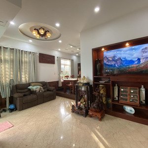 bán biệt thự 5pn, 4wc, 157m2 tại 6b intresco, bình hưng, bình chánh, 20 tỷ vnd