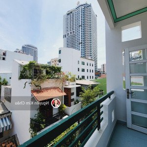 rẻ nhất khu vực phố tây gần biển nha trang căn 60m có ban công 6tr 1pn đủ nội thất.hẻm xe hơi