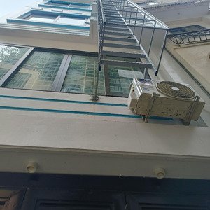 siêu hiếm mỹ đình bán ccmn dòng tiền khủng 800tr/năm 60m2 - 2 thoáng trước sau mà giá chỉ hơn 13tỉ.