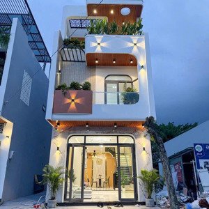 cần bán gấp nhà 1 trệt 1 lầu 1 lửng