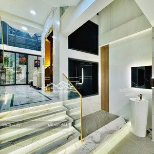 bán gấp nhà 6 tầng đẹp nhất quận 7 giá hủy diệt chỉ 19tỷ! không có căn thứ 2 so sánh