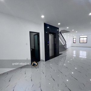 cần cho thuê shophouse mặt tiền đường song hành dự án lakeview city quận 2. giá 40tr/tháng