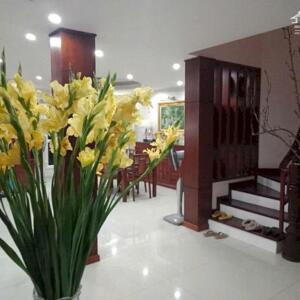 Bán biệt thự KDT Văn Phú. DT 200m2 x 4T, MT 10m. Đầy đủ nội thất. Giá 45 tỷ.