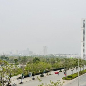 bán gấp biệt thự mặt đường 40m, ngay hồ thiên văn học tại kđtm dương nội, 256 m2. lh 