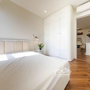 cho thuê căn hộ 3 phòng ngủ full nội thất, diện tích 120m2 , góc đông nam toà park hill vào ở ngay!