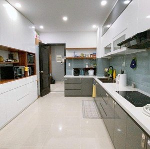 cho thuê căn hộ garden court 2, dt 141m2, 3pn, 2wc giá 26 triệu/tháng, lh mr phong.