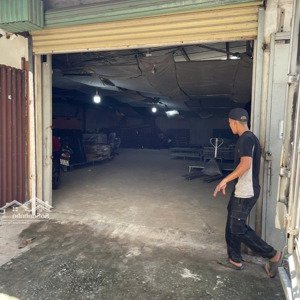 cho thuê kho dt 460m2, giá thuê 100k/m2, ở phường tân thành, tân phú.liên hệ: a tấn 