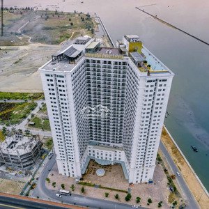 chính chủ cần bán rẻ căn hộ 1 pn - full nội thất - view trực diện vịnh đà nẵng, nằm ngay sông hàn.