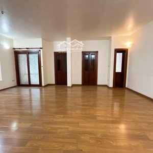 biệt thự 42.4 tỷ 4 tầng 133m2 ngõ oto tránh cấu giấy
