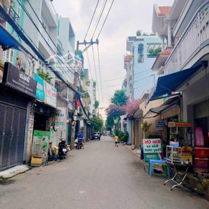 bán nhà hẻm 5m phạm văn bạch tân bình - hẻm rộng - nhà to - chỉ nhỉnh 4x tỷ
