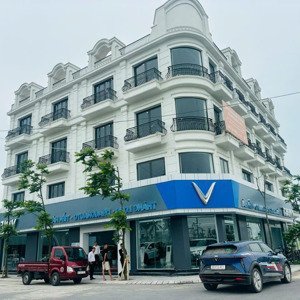 siêu phẩm duy nhất 2 lô biệt thự trục chính trái diêm 3