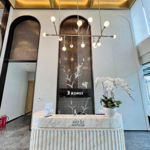 suất spa 2pn masteri centre point full nội thất cao cấp giá 5.6 tỷ bao hết, view sông siêu đẹp.