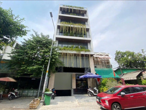 35 tỷ sở hữu mặt tiền cực khan hiếm ngay phổ quang, p.2, tân bình, dt:8.5x21m nở hậu:10m,4 lầu