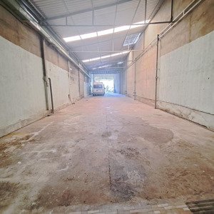 cho thuê kho xưởng 6,5x43m, tải 8tấn, điện 3pha, giá 15tr