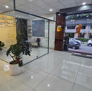 mặt bằng mặt tiền dài 20m , diện tích 100m2 , 28tr/ tháng , đường nguyễn văn kỉnh