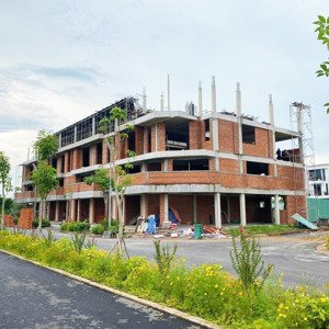 nhà phố lk chợ bình chánh, cao tốc bến lức- long thành -chỉ 19 triệu/m² sử dụng giá tốt khó tìm!