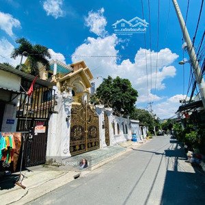 bán nhà 2 mặt tiền hẻm -đường nhựa ô tô né nhau - vừa ở vừa kinh doanh - giá 4,5 tỷ bao giá kv