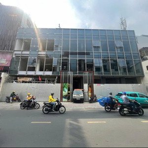 mt ngay tô hiệu - 19x52m - ctxd: hầm 5 tầng thang máy - nhỉnh 100tr/m2 !!