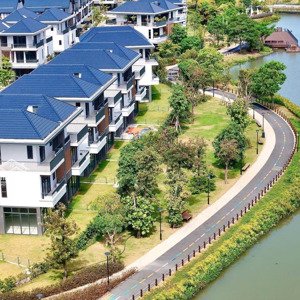 kẹt vốn bán gấp thu hồi vốn biệt thự góc 3 mặt tiền 450m² vị trí siêu vip id junction long thành
