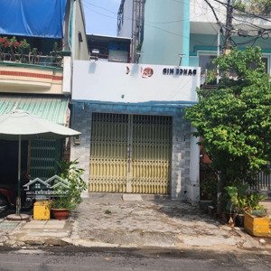 nhà mặt tiền đường trần quang cơ, 3.7m x 17m, cấp 4