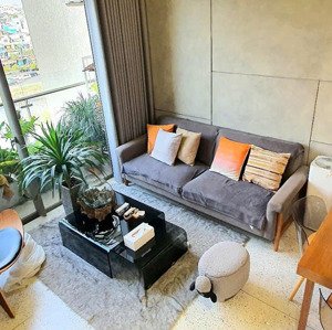 cho thuê căn hộ duplex trần cao diện tích rộng view bitexco giá chỉ 19triệu/tháng
