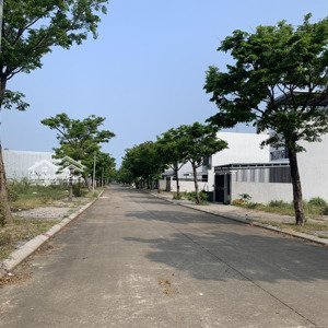 chính chủ gửi bán khu a2 b2.56 goldenhill song song với nguyễn tất thành nối dài