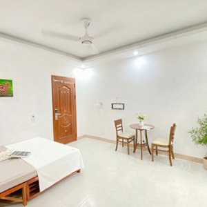cho thuê phòng 1 ngủ ngăn bếp tại nguyễn ngọc vũ - lê văn lương giá 4tr6/tháng
