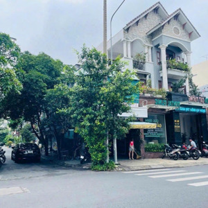 bán biệt thự 2 góc mặt tiền lũy bán bích 160m2 ,tân thạnh,q tân phú .giá 20 tỷ thương lượng.