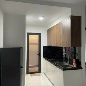 cần cho thuê 2pn2wc opal skyline full đầy đủ nội thất giá 7tr/tháng - view hồ bơi cực đỉnh