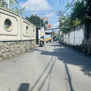 nhà 2 tầng, mặt tiền hẻm thông, 118m (5.9/8.8x16), 7.5 tỷ , phước long a, q9.