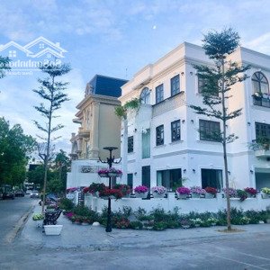 cho thuê biệt thự lô góc siêu đẹp trần thủ độ - diện tích 100m x 3 tầng - mặt tiền 35m