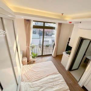thuê phòng 30 m2 ban công ngay nguyễn gia trí, quận bình thạnh gần hutech gtvt, lhtrung: 