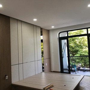 bán nhà 3 tầng mới hoàn thiện taik gói 5 mỹ gia nha trang