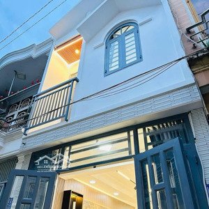 bán gấp nhà 49m² đường lê văn khương, hiệp thành, q12. xây 2 tầng, hẻm 5m, giá 1tỷ 650triệu. sổ sẵn