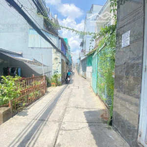 nhà chưa qua đầu tư - dtsd khủng 133.5 m2 - phạm thế hiển q8 - hoàn công đủ nở hậu