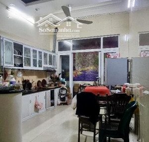 Nhà Mặt Phố Phúc Tân, Vị Trí đẹp, Kinh Doanh đỉnh Cao. Nhà Dân Xây Chắc Chắn, Giá Tốt