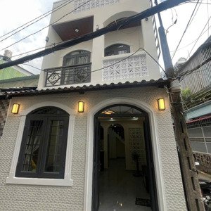 nhà mới 2 tầng 2pn đẹp, xe hơi đỗ cửa. quang trung - thống nhất, p10 gò vấp. giá chỉ 4.990 tỷ