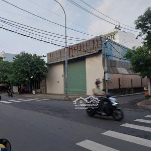 400m2 đất góc 3 mặt tiền sau lưng trường cấp 3 nguyễn hữu cầu 40tr/m2