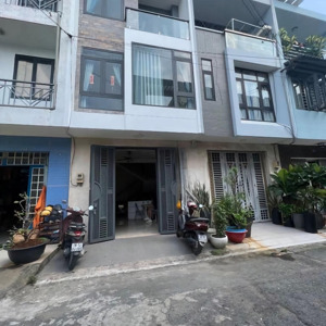 7 tỷ xíu, trần thái tông, trường chinh, hẻm xe hơi 8 m, có lề đường, nhà 4 tầng 52m2, (4x13m)
