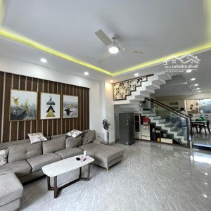 -bán nhà kđt mỹ gia gói 4 đường 35 rộng 27m thiết kế sang trọng hiện đại .