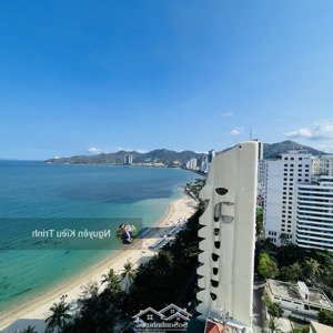 kiều trinh - 2030-1a kề góc biển đẹp view 2pn thấy biển đã đập sẵn ban công cửa lùa cực mát