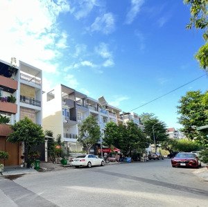 bán nhà ngay mặt tiền nguyễn hoàng - p.an phú q2 - dt 5x20m - xd 4 tầng - giá 21 tỷ.