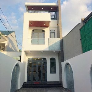nhà trệt lầu phú hòa,tdm,dt 4.5x30,dt sàn 170m2,giá 4.49 tỷ tl