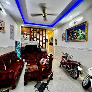 chính chủ chào bán nhà ngay ubnd quân 12, 3 tỷ 1 cho căn nhà 51m2 1t1l 3pn 2wc, đường bt 5m thoáng.