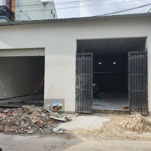 xưởng 1/ dương thị mười hẻm 8m dt 9,4x18 full thổ xưởng mới có gác giá 10 tỷ cách bv q12 500m